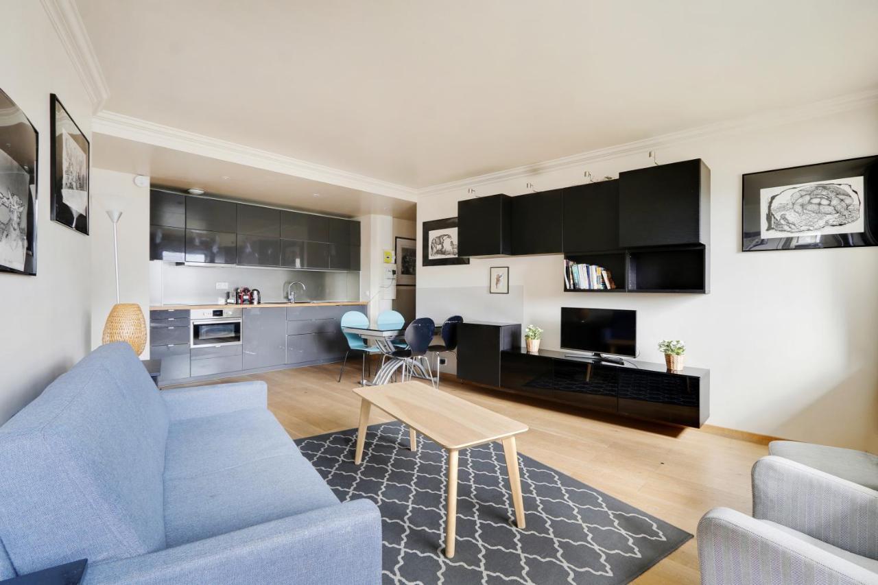 פריז Pick A Flat'S Apartment In Eiffel Tower- Boulevard De Grenelle מראה חיצוני תמונה